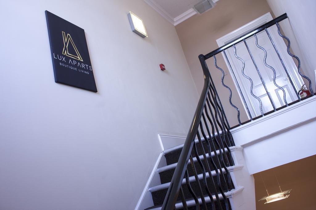 Lux Aparts Wakefield Central Exterior foto